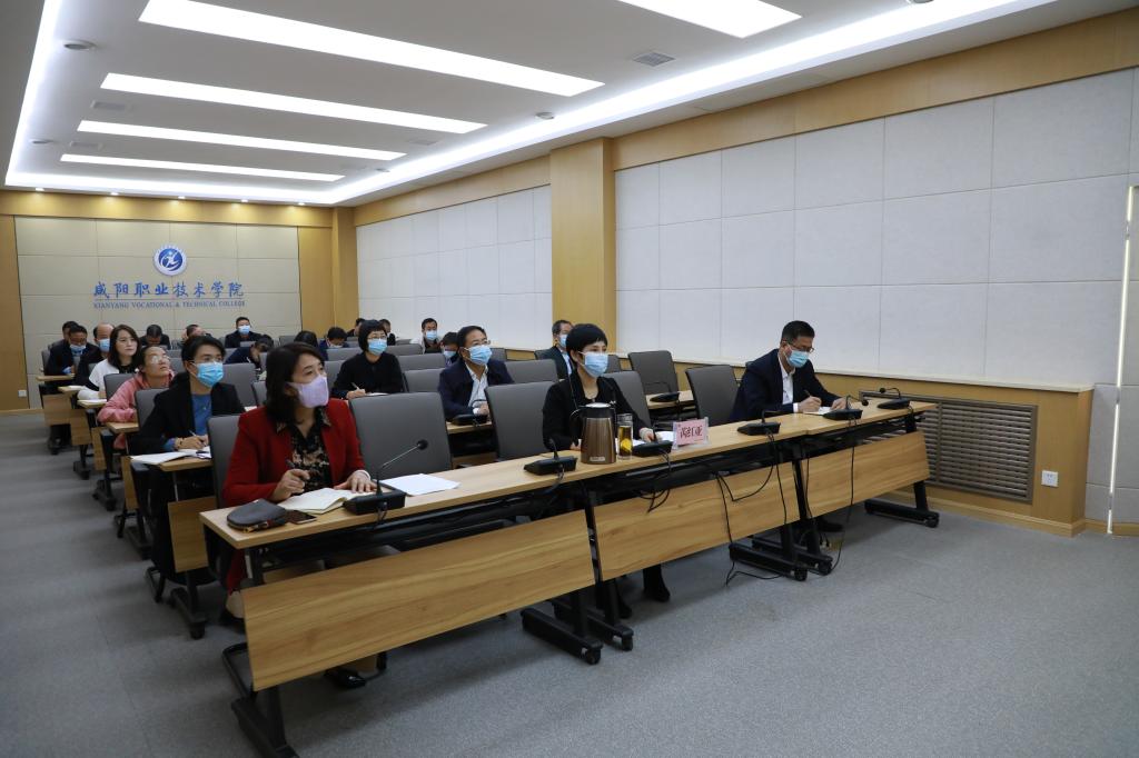 英国正版365官方网站参加2022年全省语言文字工作视频会议